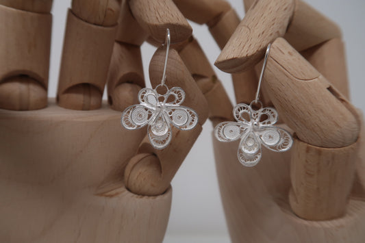 Caring for Elegance: How to Take Care of Your Silver Filigree Jewelry
